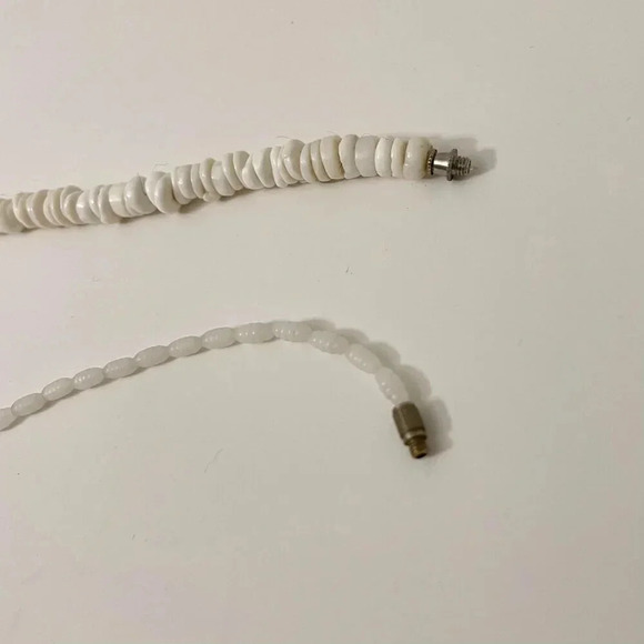 Vintage  90s Lot of 2 Necklaces Puka Shell - Picture 15 of 15